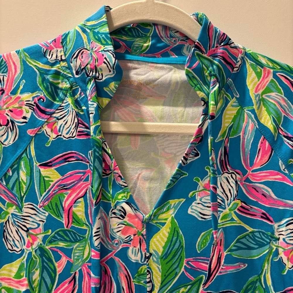 Lilly Pulitzer Luxletic Cassi Popover - Picture 5 of 7